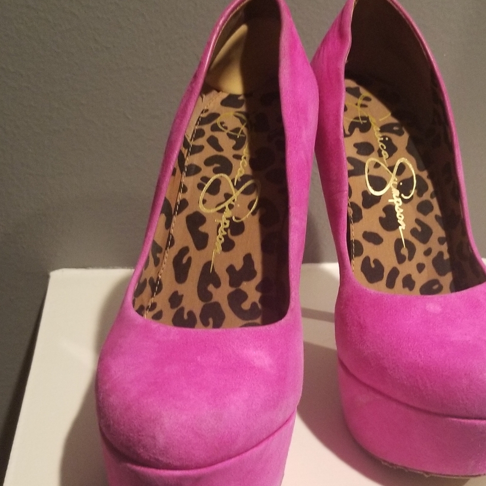 Jessica Simpson heels